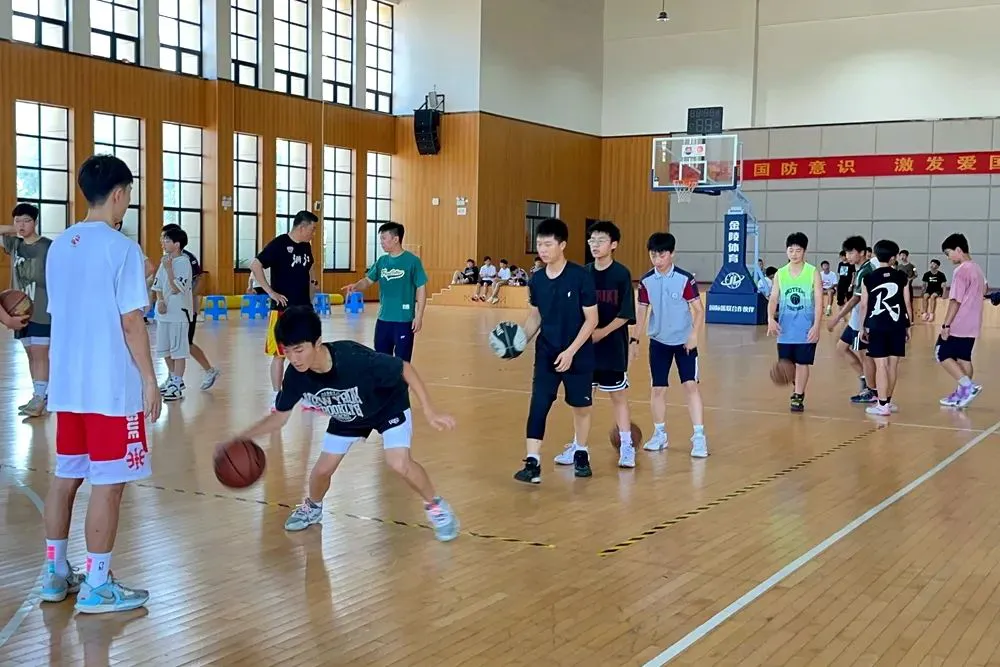 业余篮球爱好者如何通过社交平台提升声誉_2
